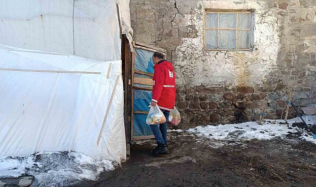 Kızılay Ağrı Şubesi, ihtiyaç sahiplerine umut olmaya devam ediyor