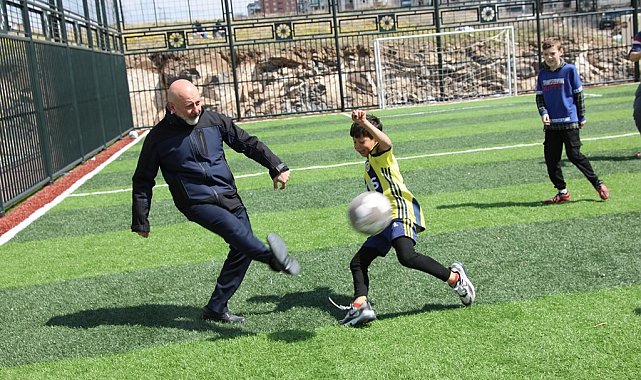 Kocasinan Belediyesi Spor Kulübü, geleceğin yıldız futbolcularını arıyor