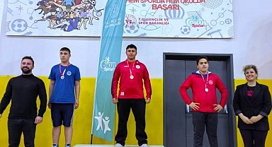 Körfez'in yıldız güreşçileri Türkiye şampiyonasına katılmaya hak kazandı