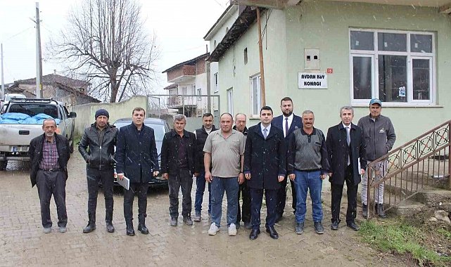 Köy sakinlerinin ihtiyaç ve taleplerini tek tek not aldı