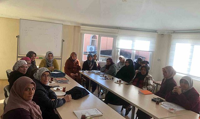Köyceğiz'de kadınlara yönelik seminerler devam ediyor