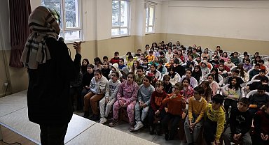 Kütahya Belediyesi'nden öğrencilere "Sıfır Atık" eğitimi