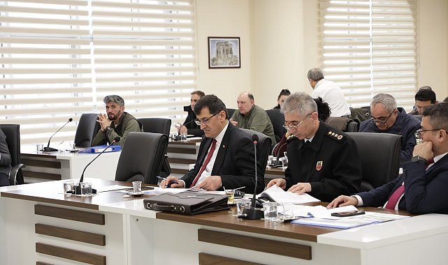 Kütahya'da 'Sahipsiz Hayvanlar İçin Yeni Denetim ve Koruma Planı' görüşüldü