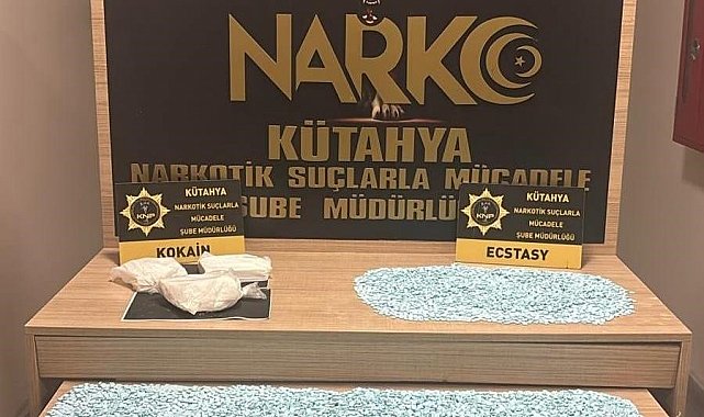 Kütahya'da iki uyuşturucu satıcısı tutuklandı