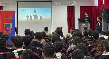 Lise öğrencilerine Jandarma anlatıldı