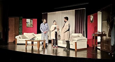 MABESEM tiyatro kursiyerleri seyircilerden tam not aldı