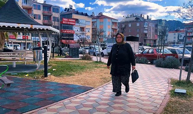 Madde bağımlısı oğlunun şiddetine maruz kalan anne, yaşadığı dehşeti anlattı