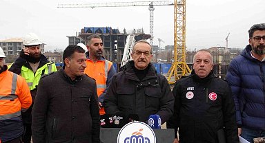 Malatya Valisi Seddar Yavuz: "Asrın felaketinden asrın inşasına"