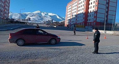Malatya'da okul ve yurt çevrelerinde güvenlik denetimleri sürüyor