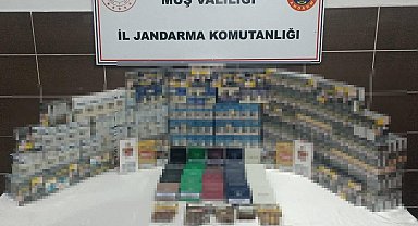 Malazgirt'te kaçak sigara ve puro operasyonu