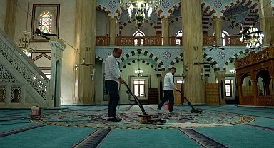 Maltepe'nin camileri Ramazan'a hazır