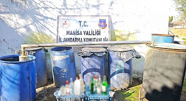 Manisa'da bir ton sahte içki ele geçirildi