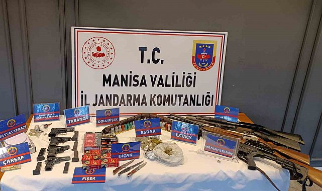 Manisa'da jandarmadan 7 mahallede dev operasyon