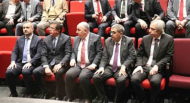 Merkez Bankası Başkanı Karahan, Denizli'de iş dünyası temsilcileriyle bir araya geldi