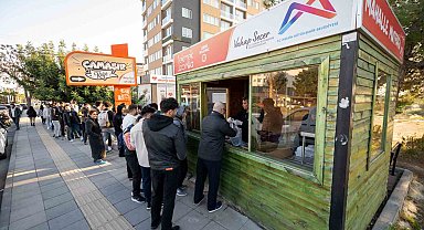 Mersin Büyükşehir Belediyesinin üniversiteli gençlere desteği sürüyor