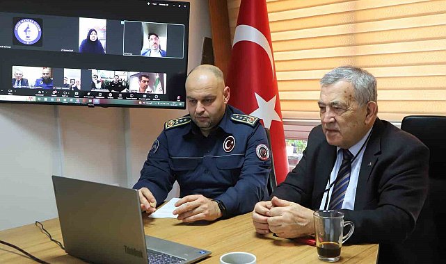 Mersin itfaiyesi, AMF'de deneyimlerini anlattı