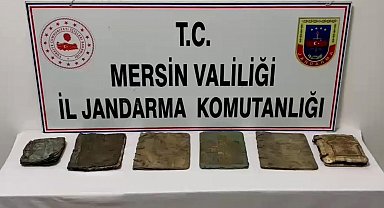 Mersin'de 6 adet tarihi el yazması kitap ele geçirildi: 3 gözaltı