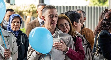 Mersin'de otizmli bireyler için 'Otizm Saati' etkinliği düzenlendi