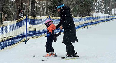 Meteoroloji uyarmıştı: Sarıkamış'ta kar yağışı başladı