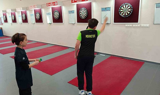 Minik sporcu Mehmet Efe Türkiye 3'üncüsü oldu