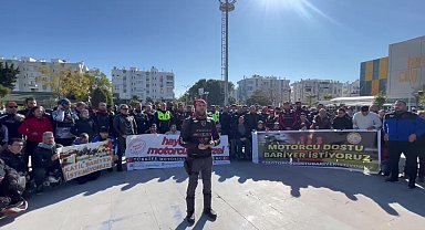 Motosiklet tutkunları 'Motorcu Dostu Bariyer' istedi