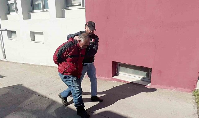 Motosikletinde 5 bin uyuşturucu hap ele geçirilen şüpheli, "İçici ve satıcı değilim, bana ait değil" dedi