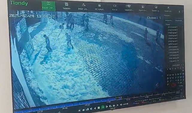 Muş'ta ilkokul öğrencisinin başına buz kütlesi düştü