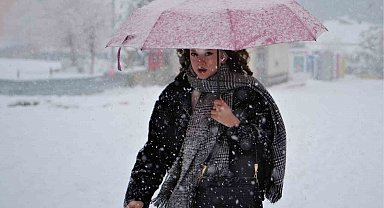 Muş'ta kar yağışı: 59 köy yolu ulaşıma kapandı