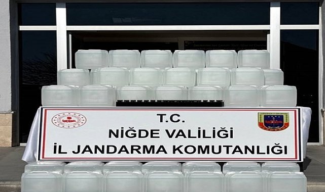Niğde'de jandarmadan sahte alkol operasyonu