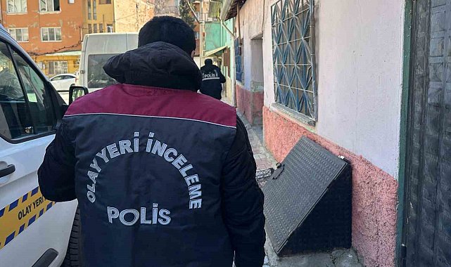 Oğlu tarafından bıçaklanan baba hayatını kaybetti