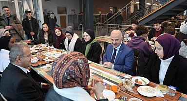 Öğrencilere Düzce köfteli menü