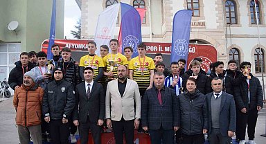 Okul Sporları Gençler Oryantiring müsabakaları tamamlandı