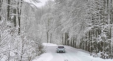 Ordu'nun Akkuş ilçesinde eğitime kar engeli