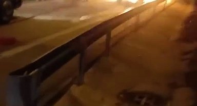 Otomobil alevlere teslim oldu: O anlar kamerada