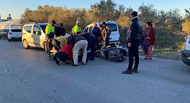 Otomobil ile çarpışan motosikletin sürücüsü yaralandı