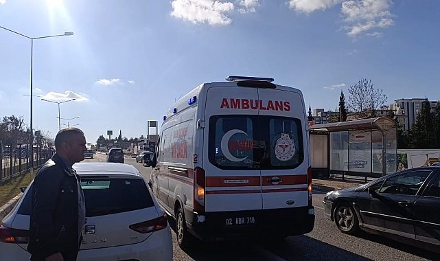 Otomobilin çarptığı yaya yaralandı