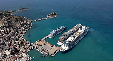 Prof. Dr. Ercan: "Ege Denizi'ndeki depremler yanardağ kaynaklı"