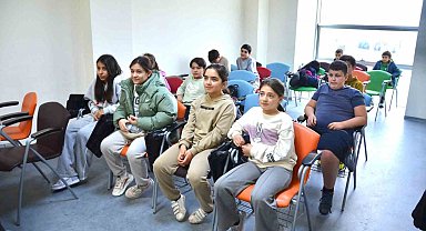 "Biz Bir Takımız" Projesi öğrencilerine moral ziyareti