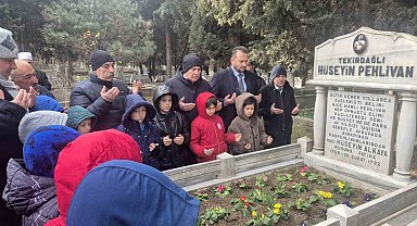 "Fransa Kasırgası" lakaplı Hüseyin Alkaya, mezarı başında anıldı