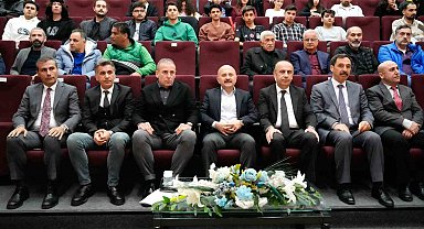 "Futbolda yeni trendler ve liderlik" başlıklı söyleşi düzenlendi