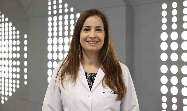 "Göz kapağı ameliyatı öncesi değerlendirme dikkatle yapılmalı"