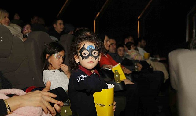 "Zatonya Yeni Dünya" vizyona girdi