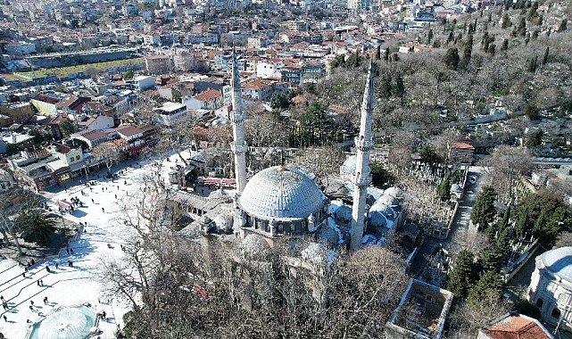 Ramazan Ayı'nın sembolü mahyalar Eyüp Sultan Camii'ne asıldı: "Ramazan-ı Şerif hoş geldin"
