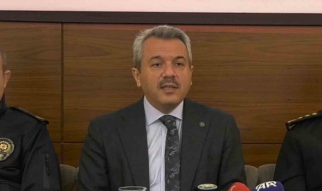 Rize Valisi İhsan Selim Baydaş: "Ruhsatsız yapıları yıkıyoruz, yıkmaya da devam edeceğiz"
