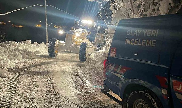 Rize'de eşinin arayıp ulaşamadığı şahıs evinde ölü bulundu