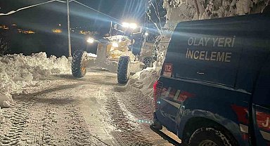 Rize'de eşinin arayıp ulaşamadığı şahıs evinde ölü bulundu