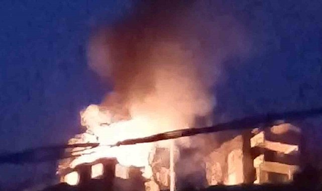 Rize'de ev yangını: 1 kişi hayatını kaybetti