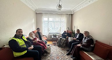 Sakarya Büyükşehir Belediyesi ekipleri yürekleri ısıtıyor