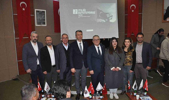 Salihli Kızılay'da Cüneyt Musal güven tazeledi