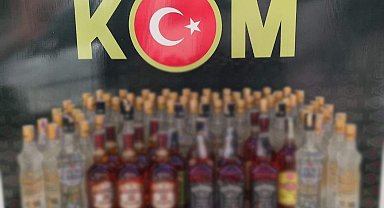 Salihli'de sahte bandrollü içkiler ele geçirildi